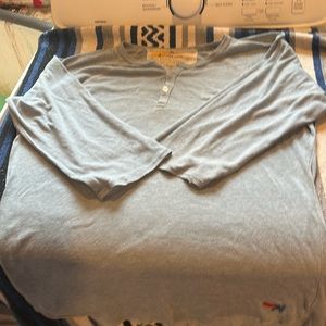 MENS 3/4 sleeves length XL (fits more like slim fit L) AVIATOR NATION